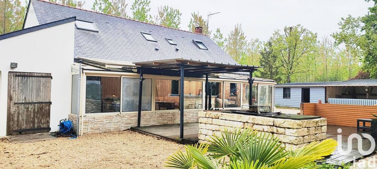 Photo 1 - Maison à VARENNES-SUR-LOIRE