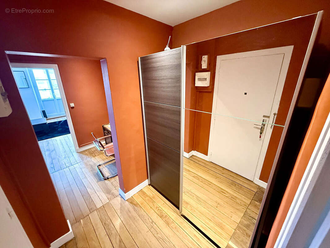 Appartement à MOULINS