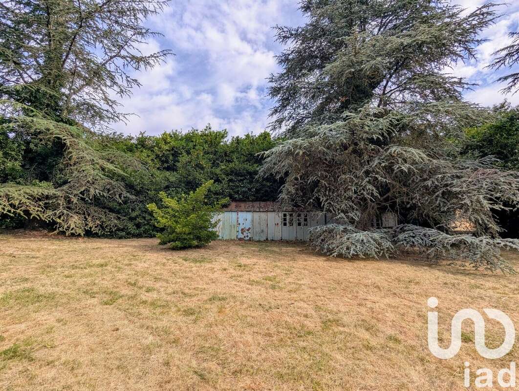 Photo 2 - Terrain à LANDES-LE-GAULOIS