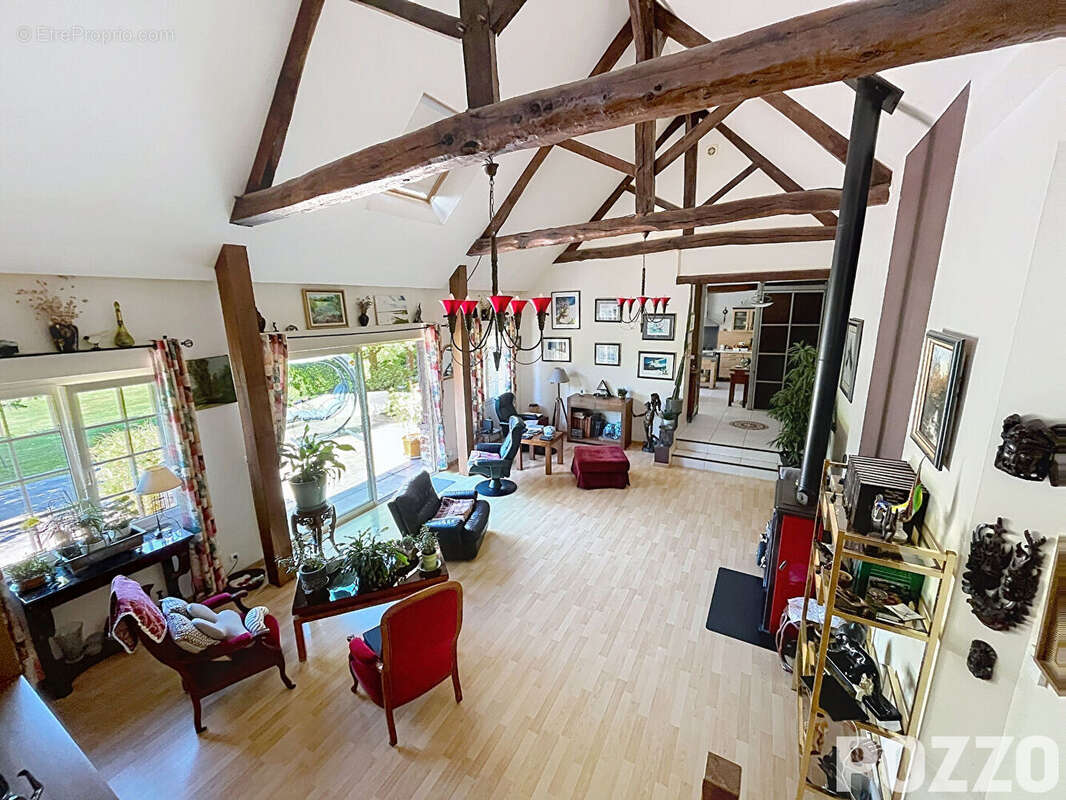 A VENDRE : Propriété d'exception - Longère normande de charme sur 5 hectares avec étang et dépendance - photo 9