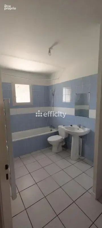 Maison 50 m² à Creon  - photo 3