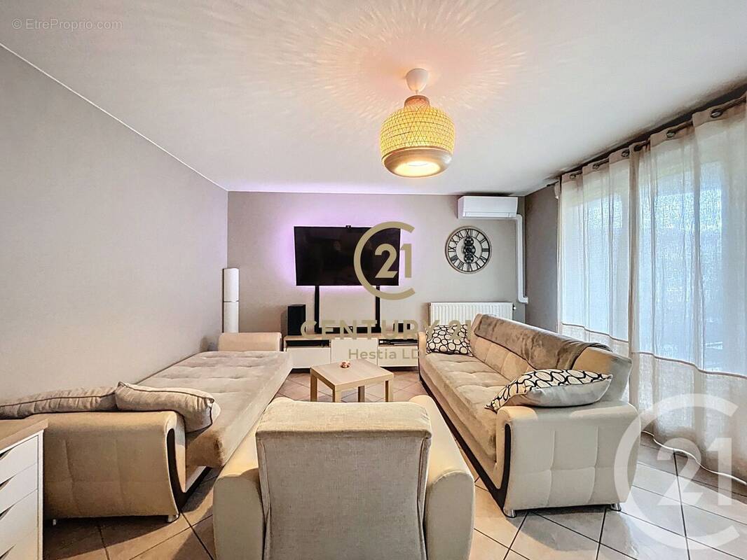 Appartement à VENISSIEUX