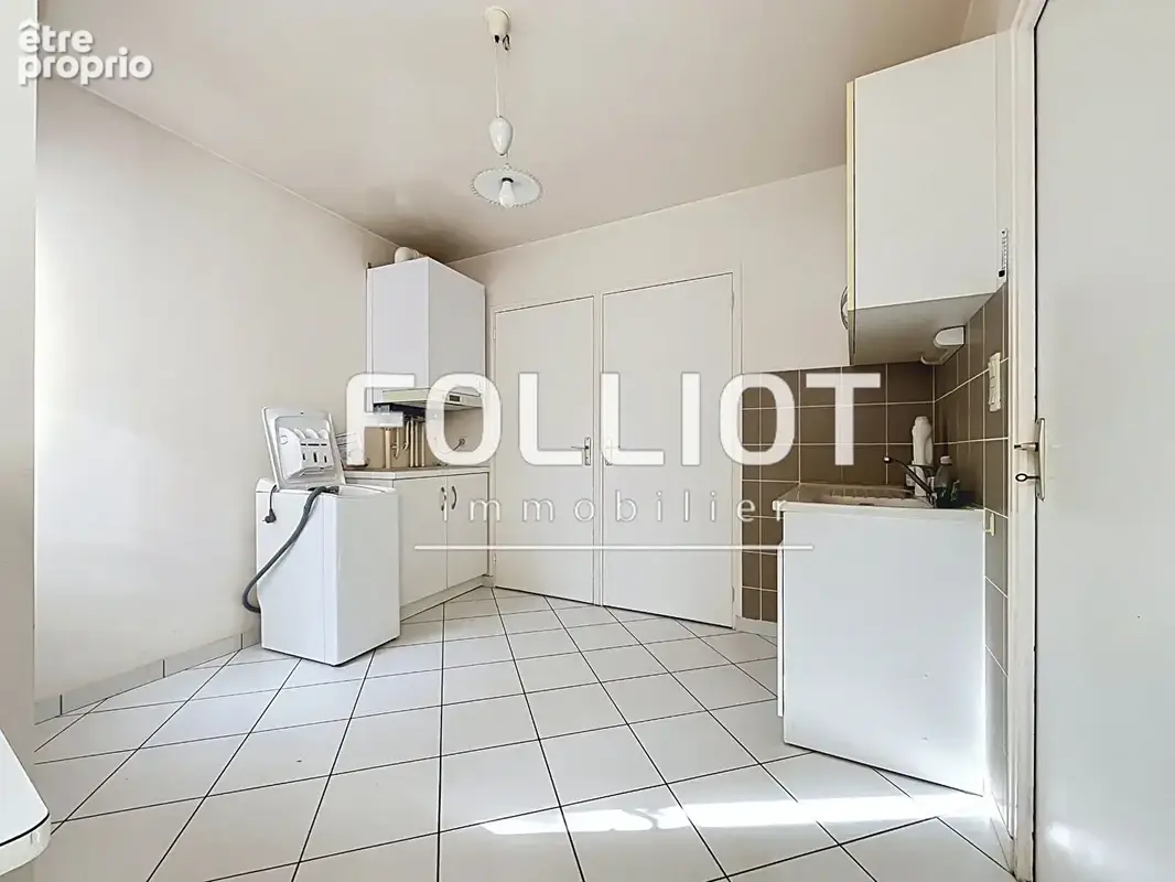 A VENDRE, Maison Brecey 5 pièce(s) 145 m2 - photo 9