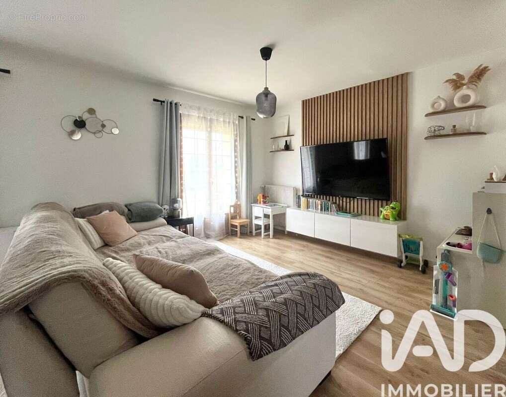 Photo 3 - Maison à CORBEIL-ESSONNES