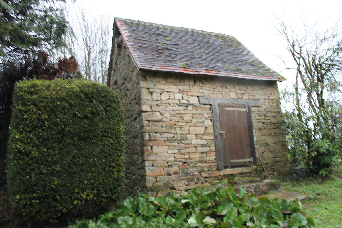 Maison à JUMILHAC-LE-GRAND