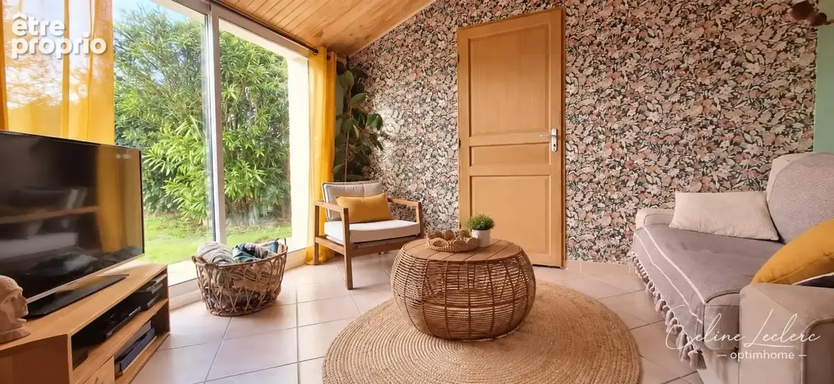  angles – maison atypique 110 m² – grande véranda 24 m² – 3 chambres – jardin clos – à 8 min des plages - photo 6