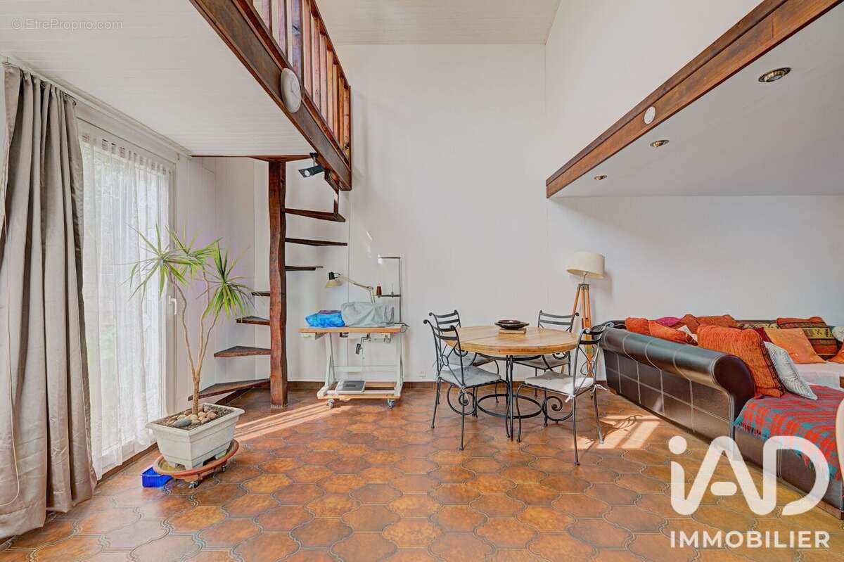 Photo 3 - Maison à EMERAINVILLE