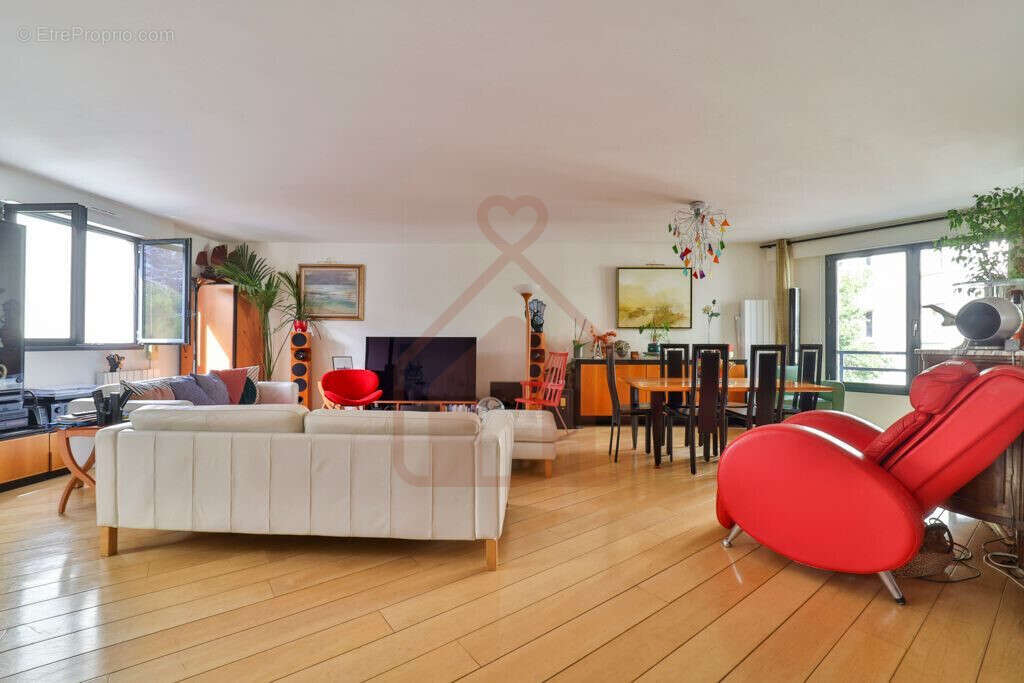 Appartement à LE KREMLIN-BICETRE