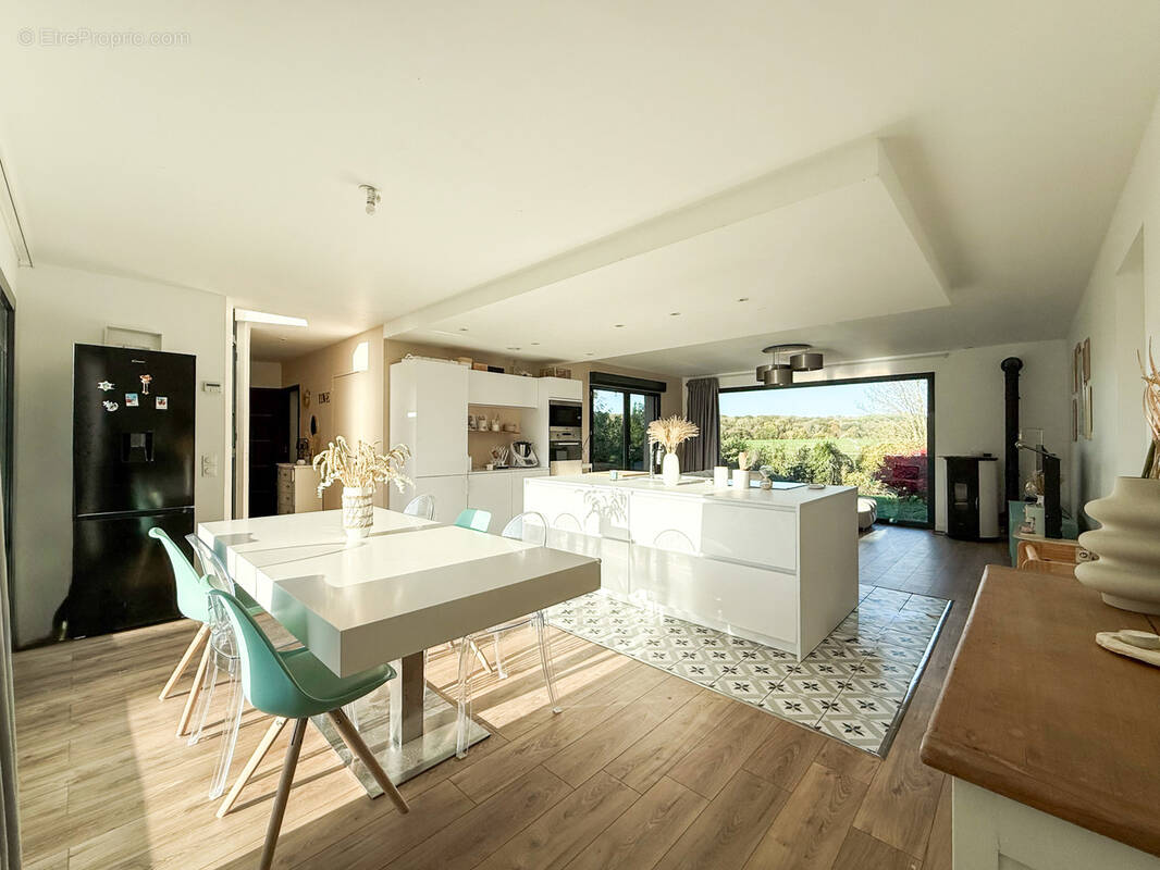 Maison à WIENCOURT-L&#039;EQUIPEE