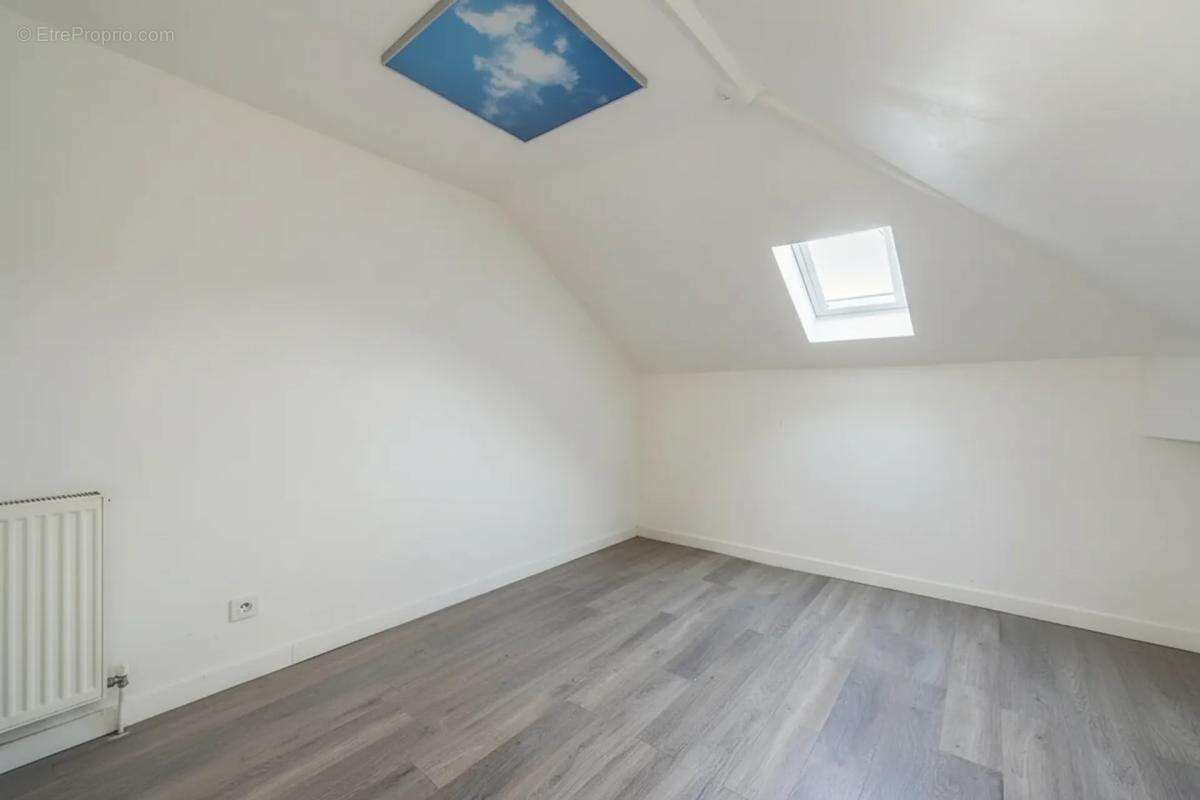 Maison à SAINT-LEU-LA-FORET