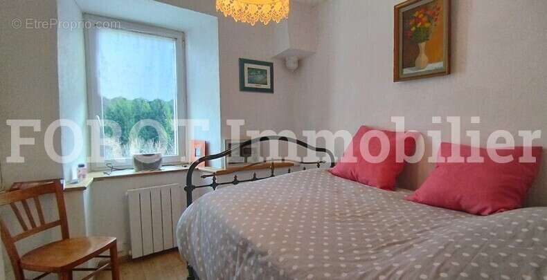 Maison à LE CHAMBON