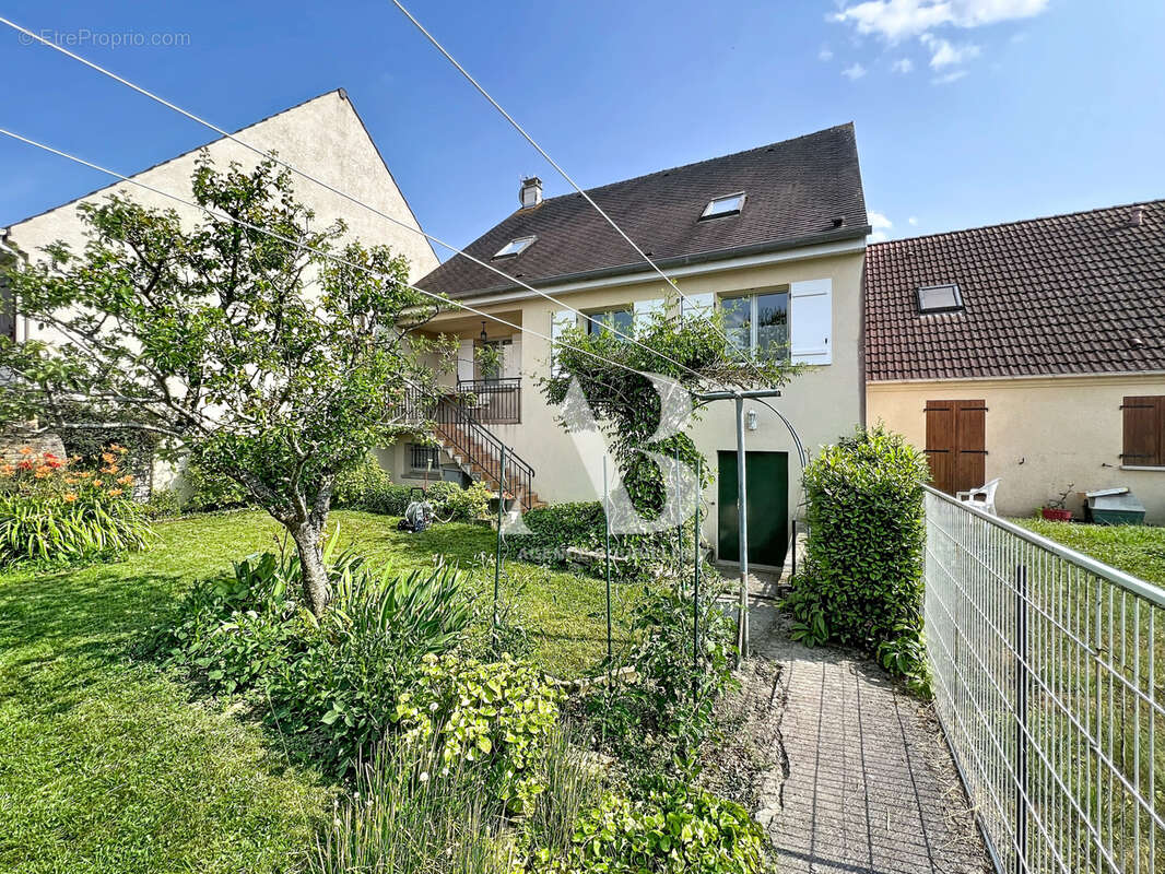 Maison à NANGIS