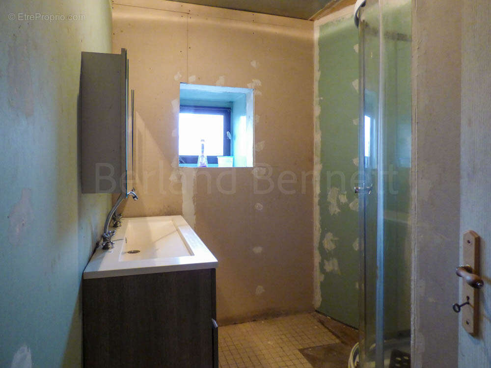 Maison à CHEF-BOUTONNE