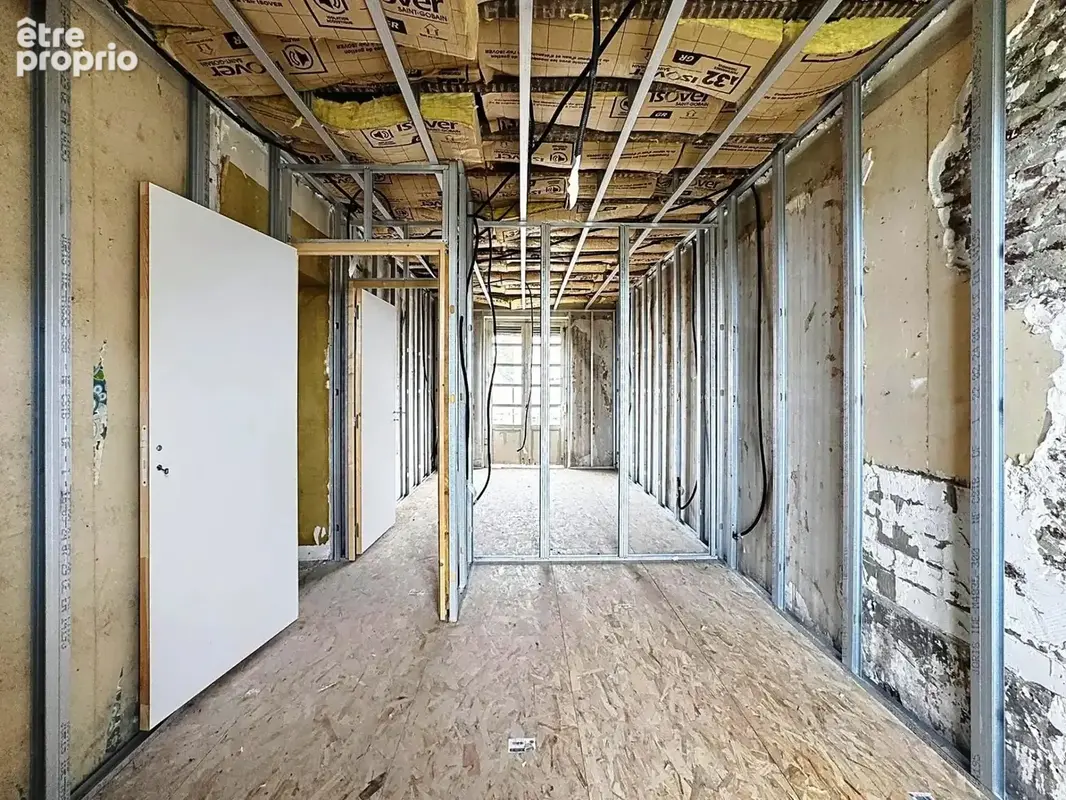 Maison à rénover de 115 m², 4 chambres à Maubeuge - photo 3