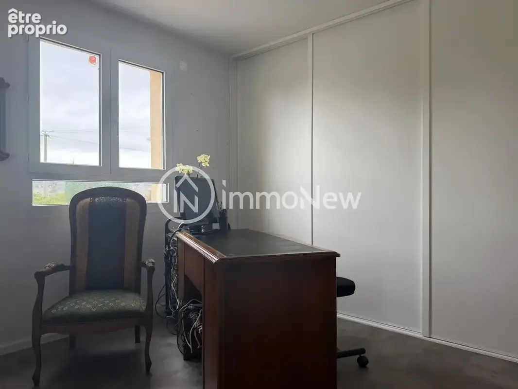 Beau pavillon vie plain pied 142 m2 sur terrain 1200 m2 au calme avec vue et a 500 m des commerces - photo 5