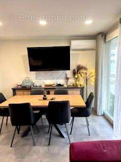 Appartement spacieux avec deux balcons au cœur de la ville ! - photo 2