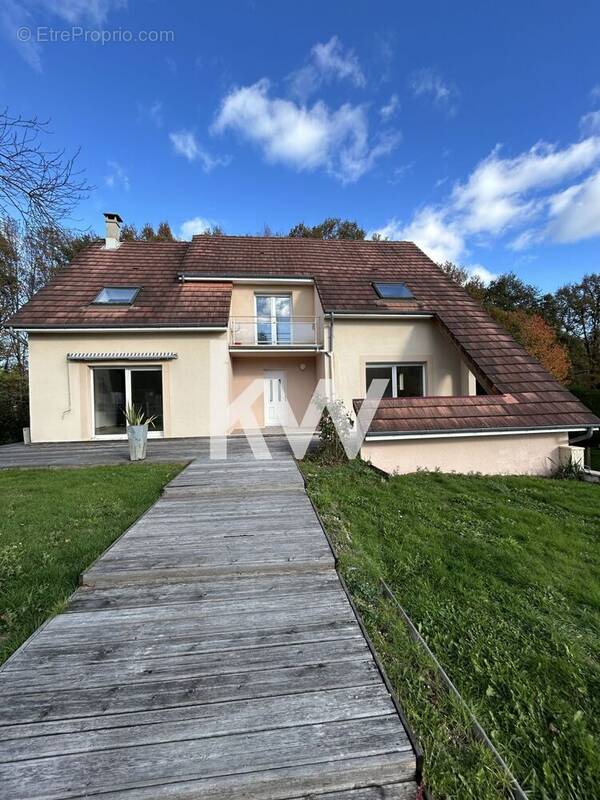 Maison à RILHAC-RANCON