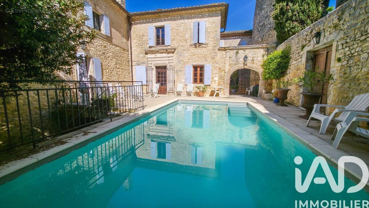 Photo 1 - Maison à MONTCLUS