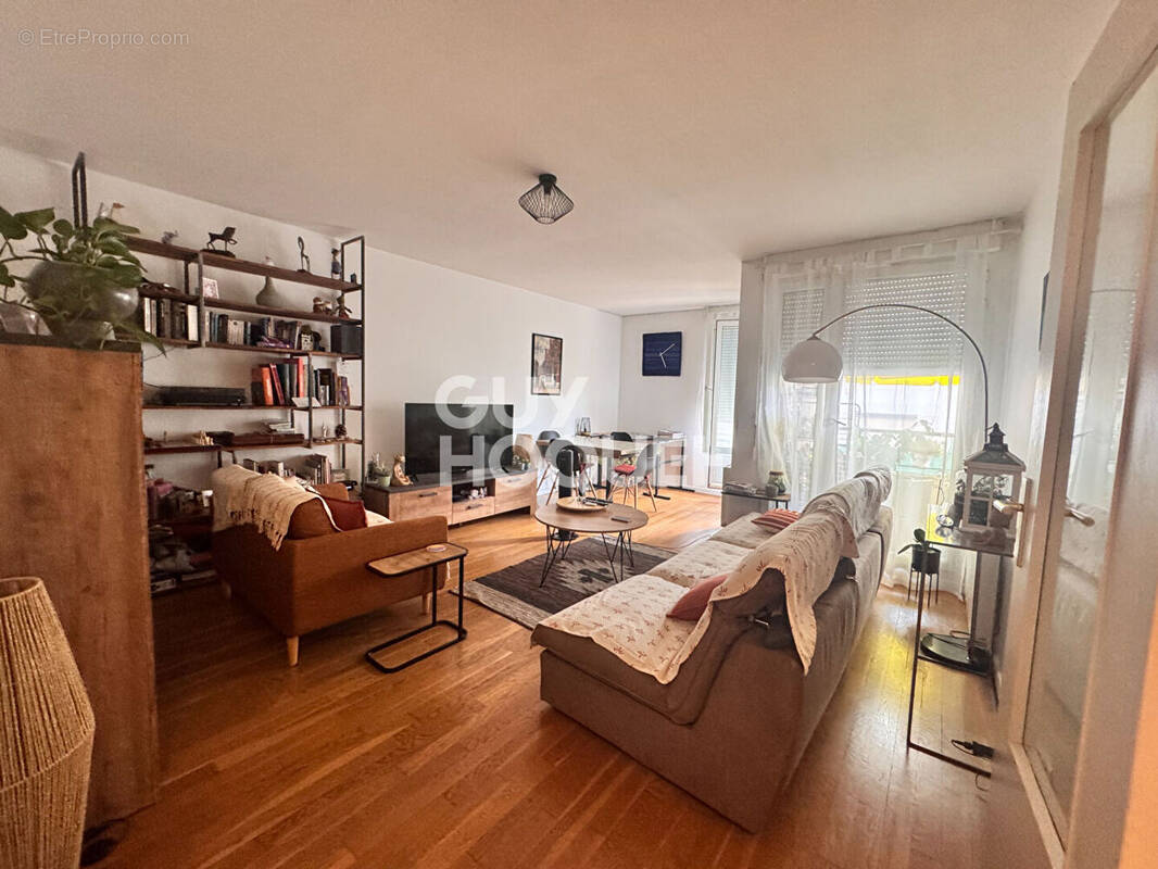 Appartement à LYON-4E