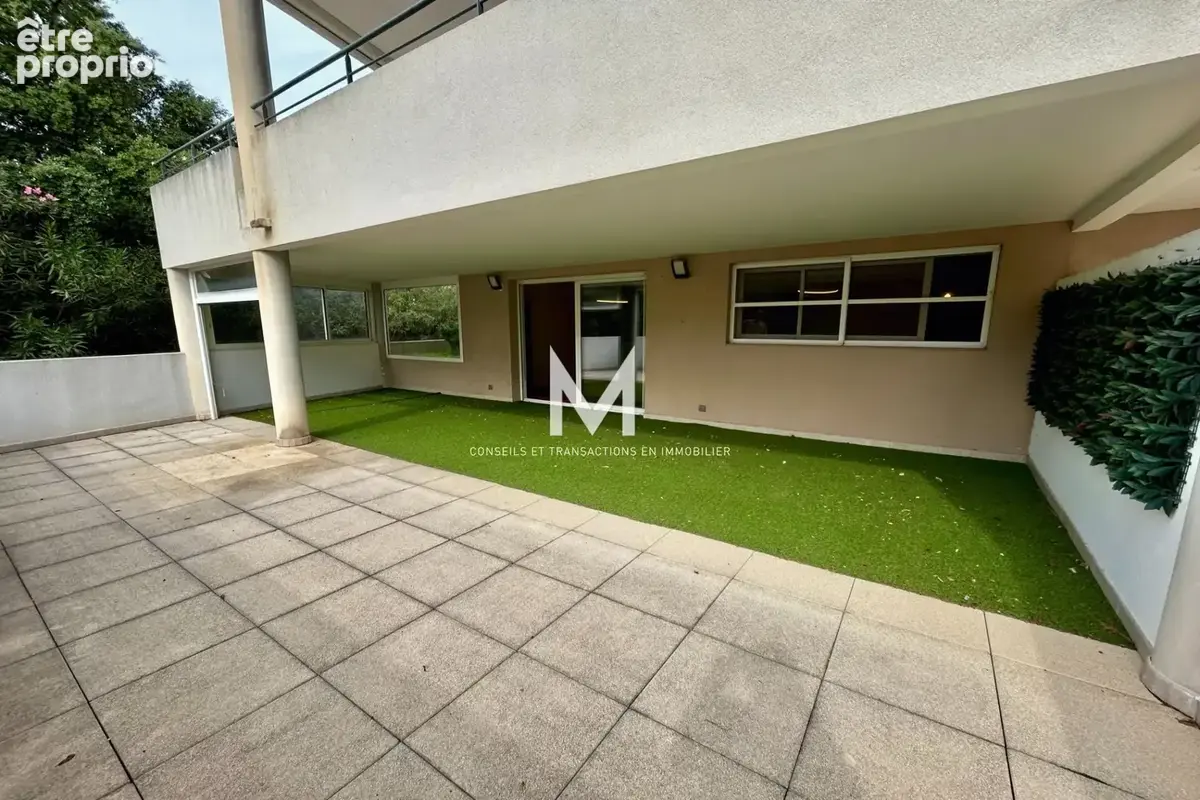 Appartement 3 pièces 64 m² à vendre à Sainte-Maxime (83120) - photo 3
