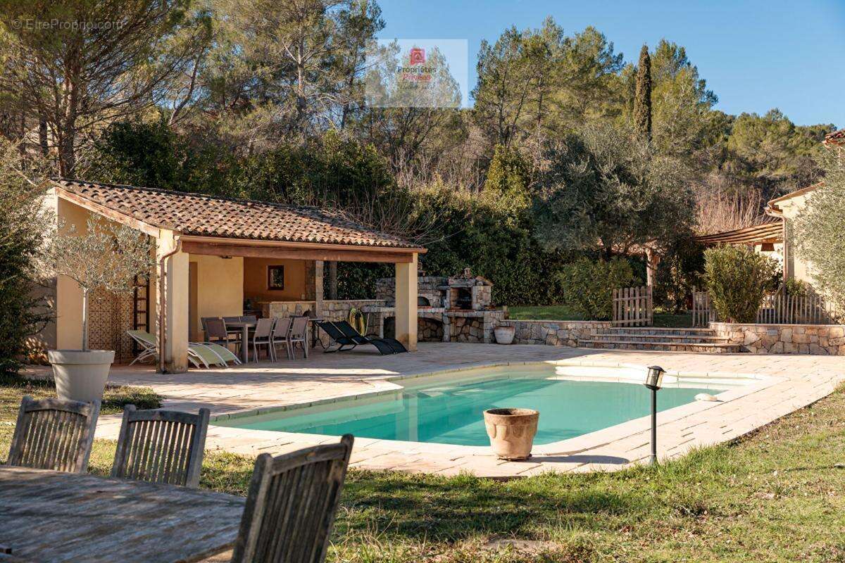Maison à FAYENCE