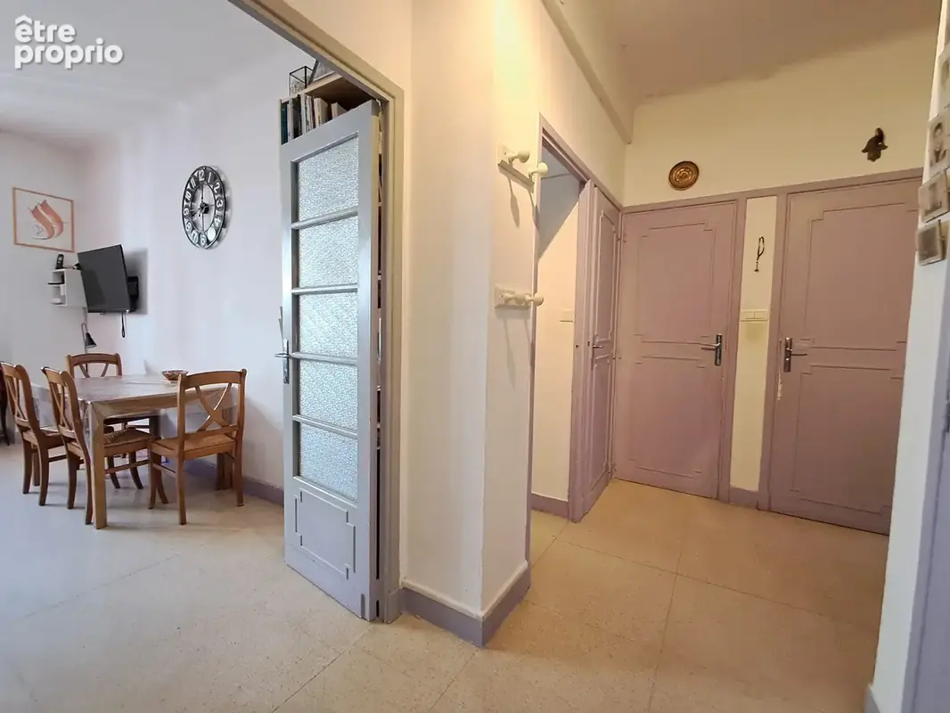 Appartement T4 de 78m2 Li carrez plus très belle errasse de 38m2 à vendre Secteur Camas Marseille 13005 - photo 3