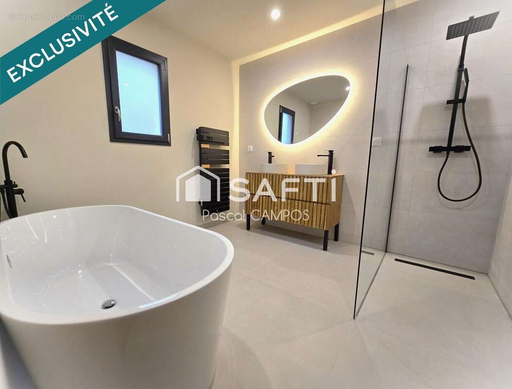 Photo 8 - Maison à CRAMPAGNA