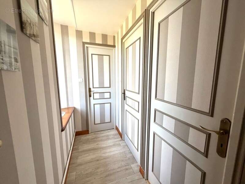  LES OUBEAUX (14230) – Domaine de charme avec chambres d’hôtes, roulotte et plus de 2,2 hectares - photo 22