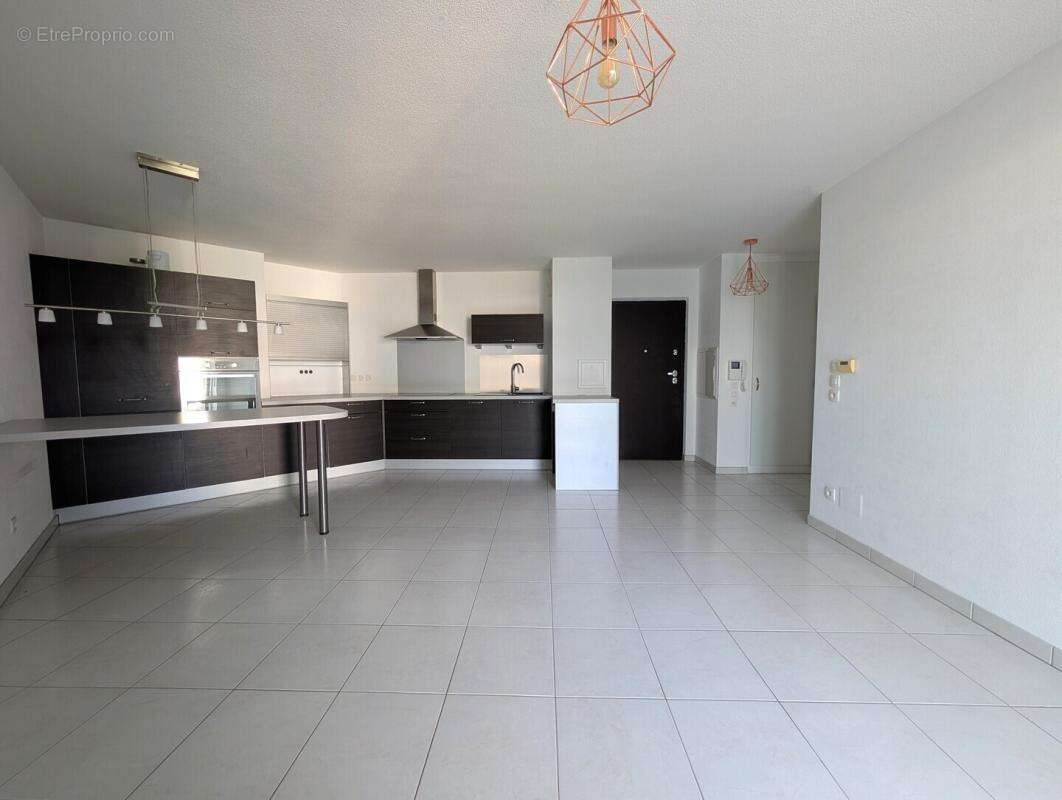 Appartement 2 pièces - 47m² - Holtzheim - photo 3