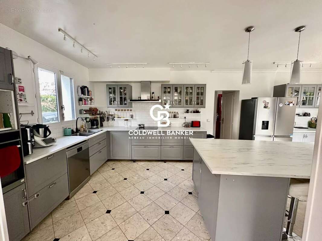 Maison à LE VESINET