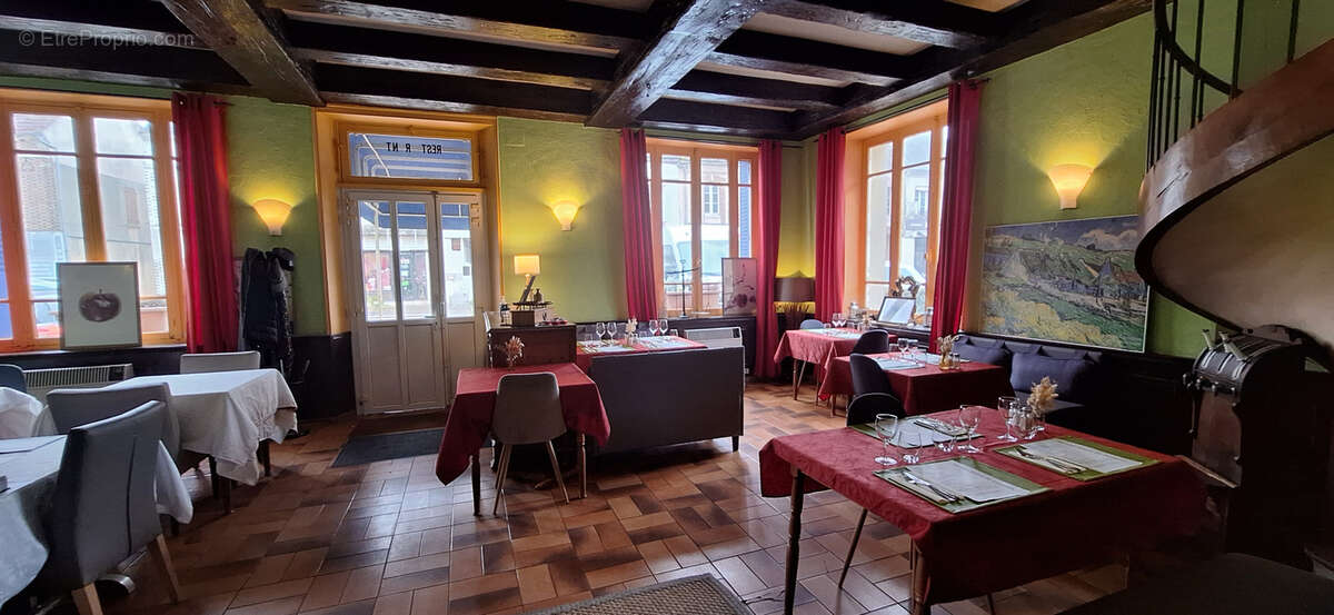 Commerce à SAINT-VALERIEN