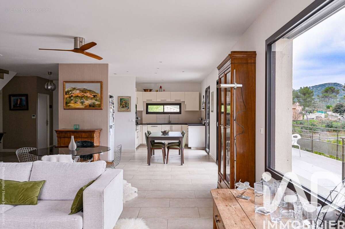 Photo 6 - Maison à PEYPIN