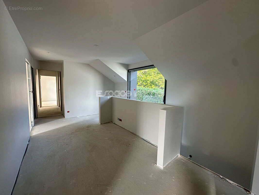 Maison à BOIS-GUILLAUME