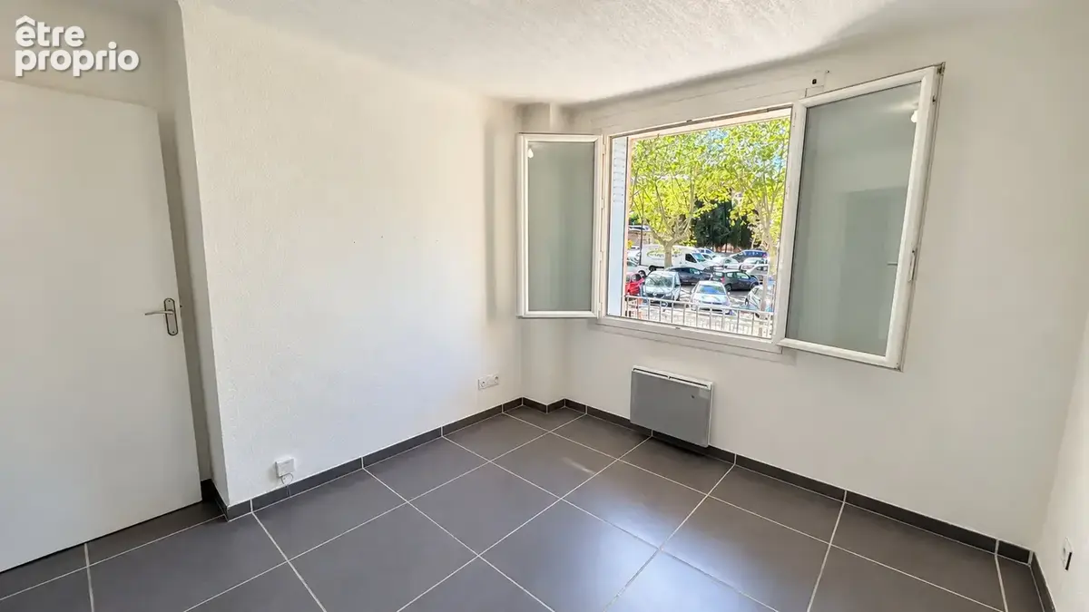 Appartement t3 parking et cave - photo 4