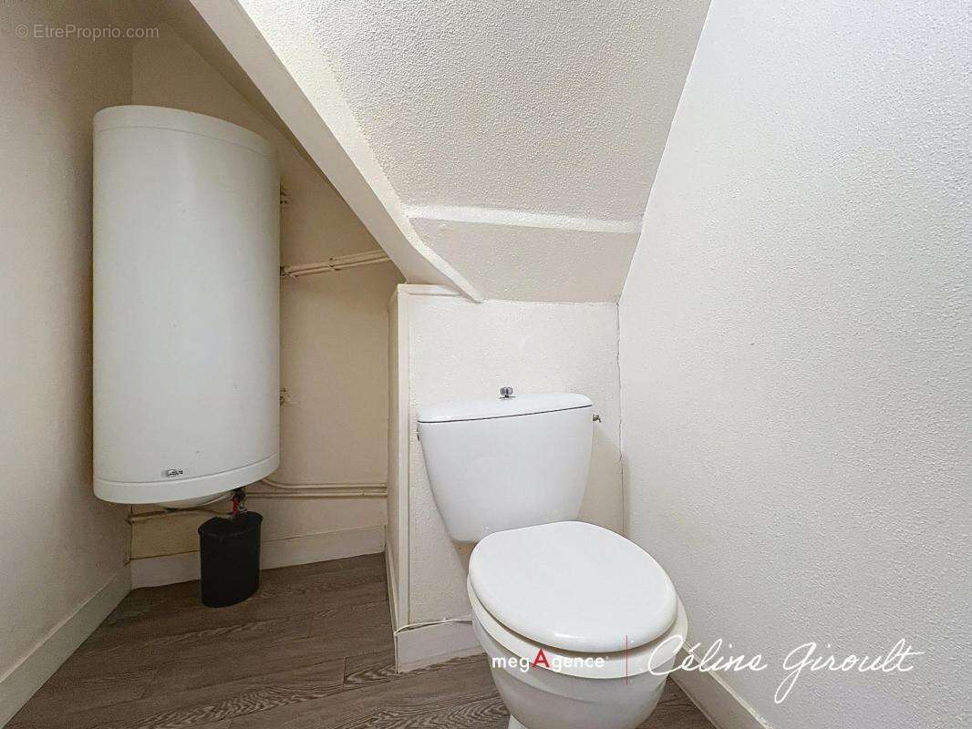 Maison à MARCEY-LES-GREVES