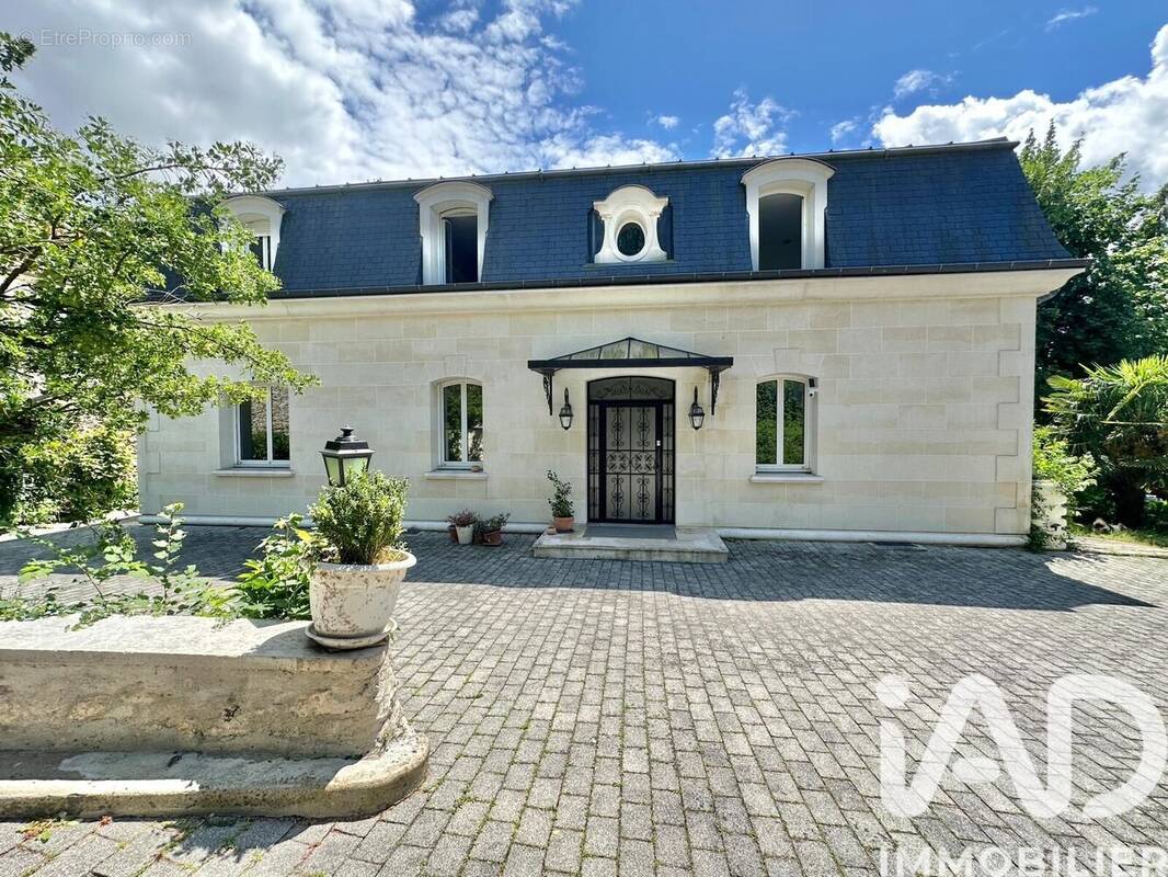 Photo 1 - Maison à EPINAY-SUR-ORGE