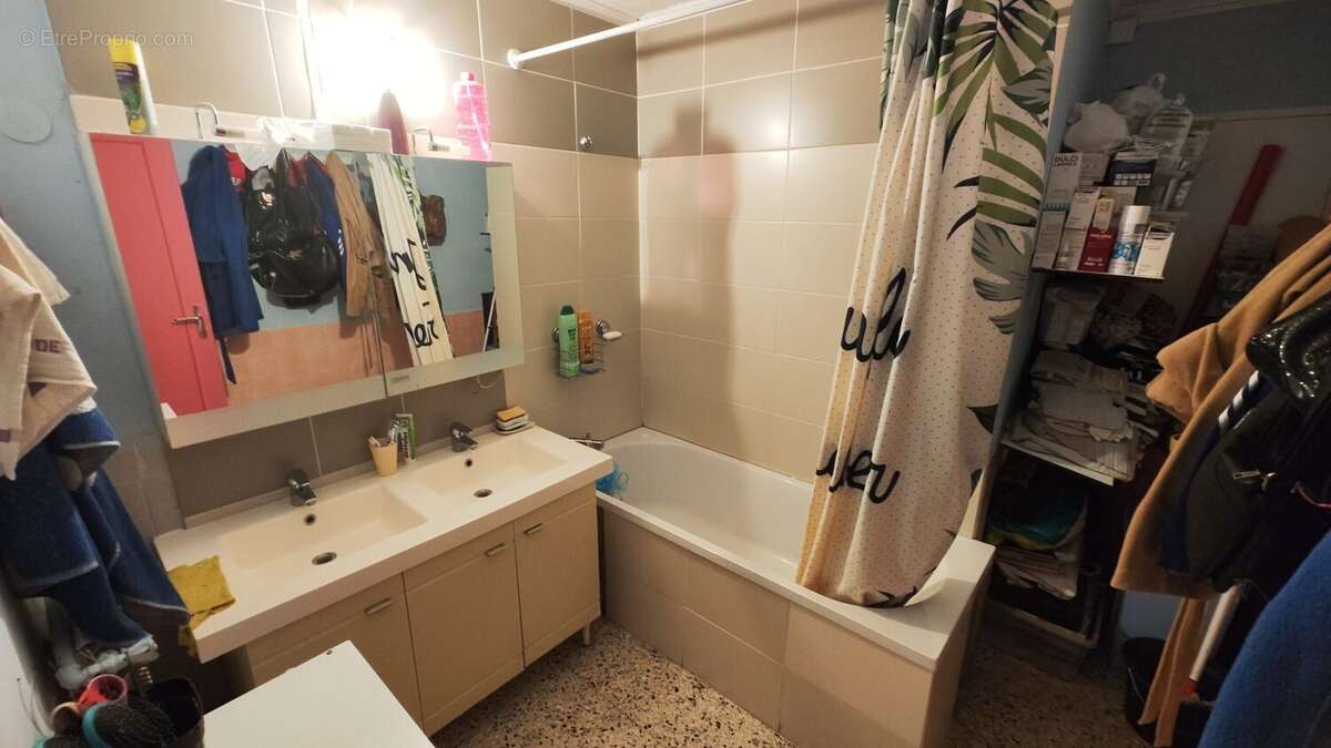 Appartement à NIMES