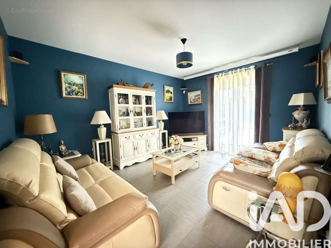 Photo 4 - Maison à CRECY-LA-CHAPELLE