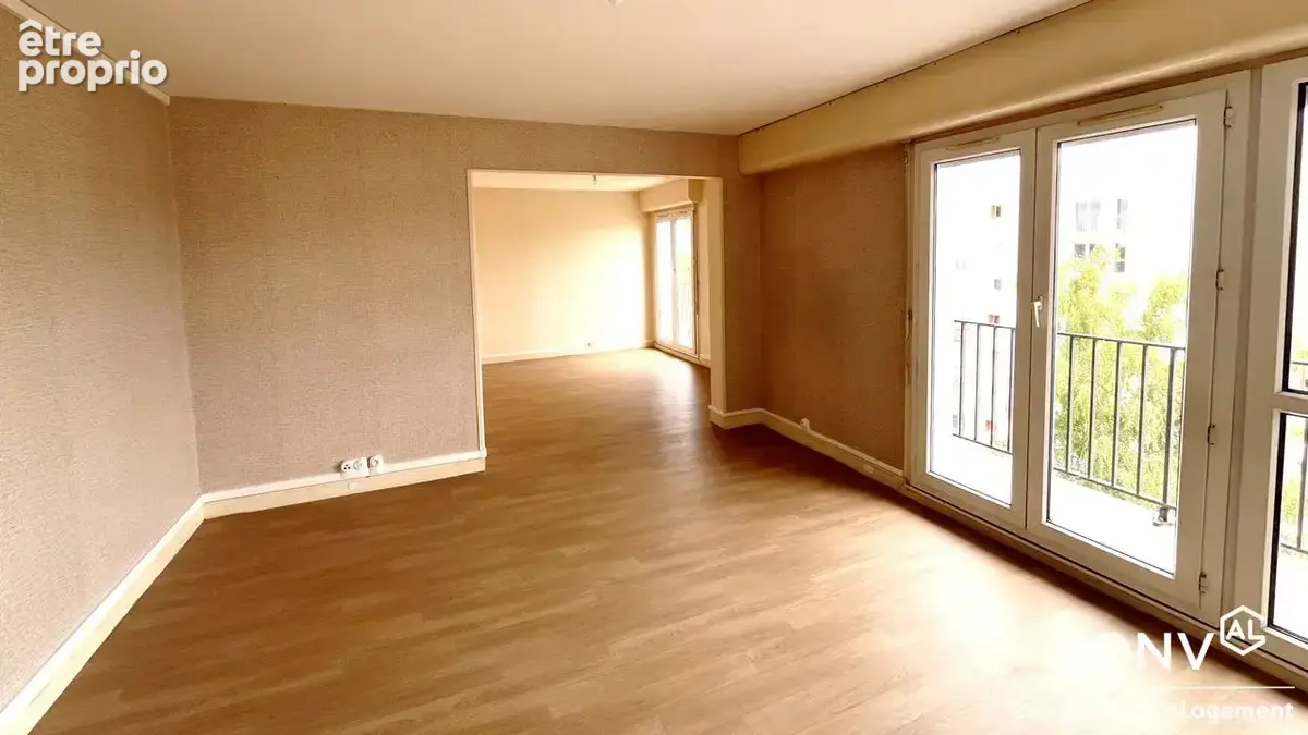 Appartement 4 pièces 76 m² à vendre à Saint-Dizier (52100) - photo 2