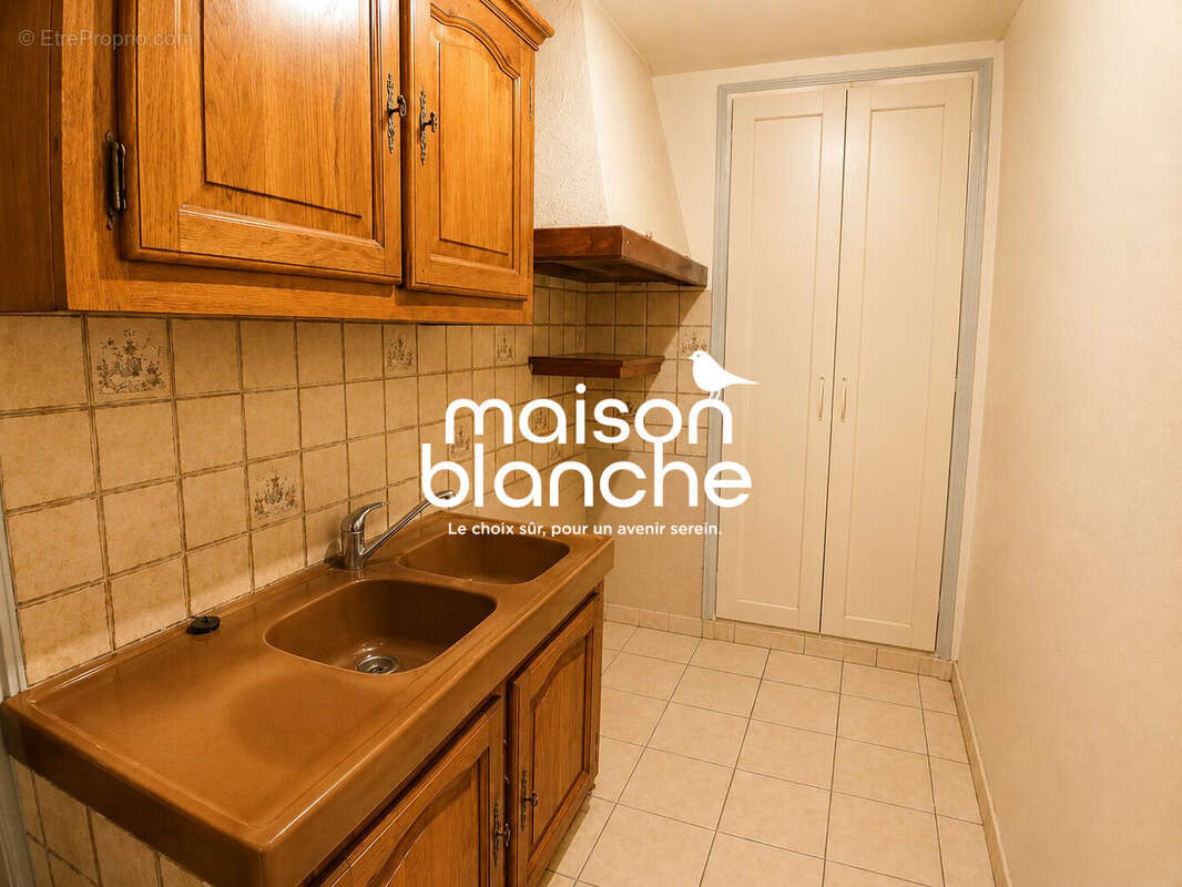 Maison 135 m² à Parthenay  - photo 8