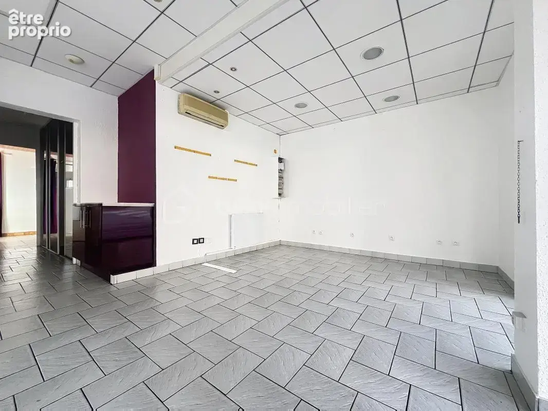 *** crolles - local commercial de 58 m2 *** - photo 6