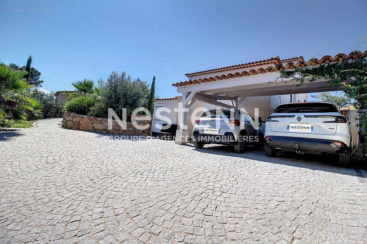 Maison à TRANS-EN-PROVENCE