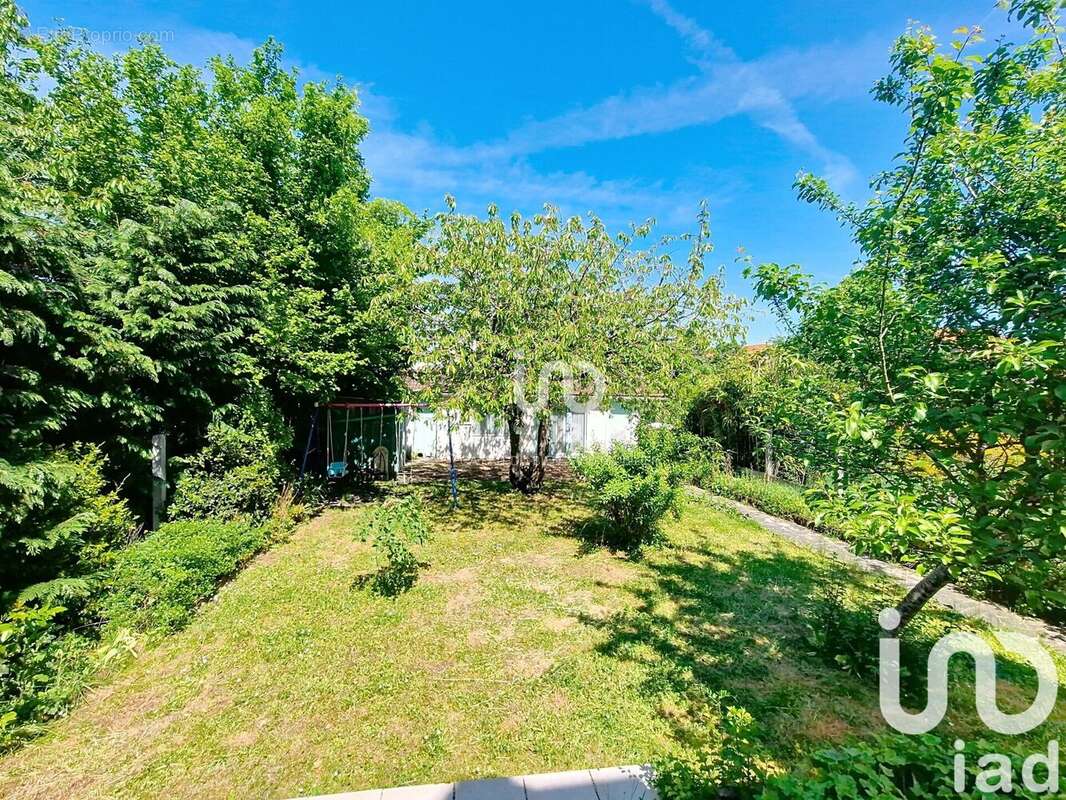 Photo 2 - Maison à MONTGERON