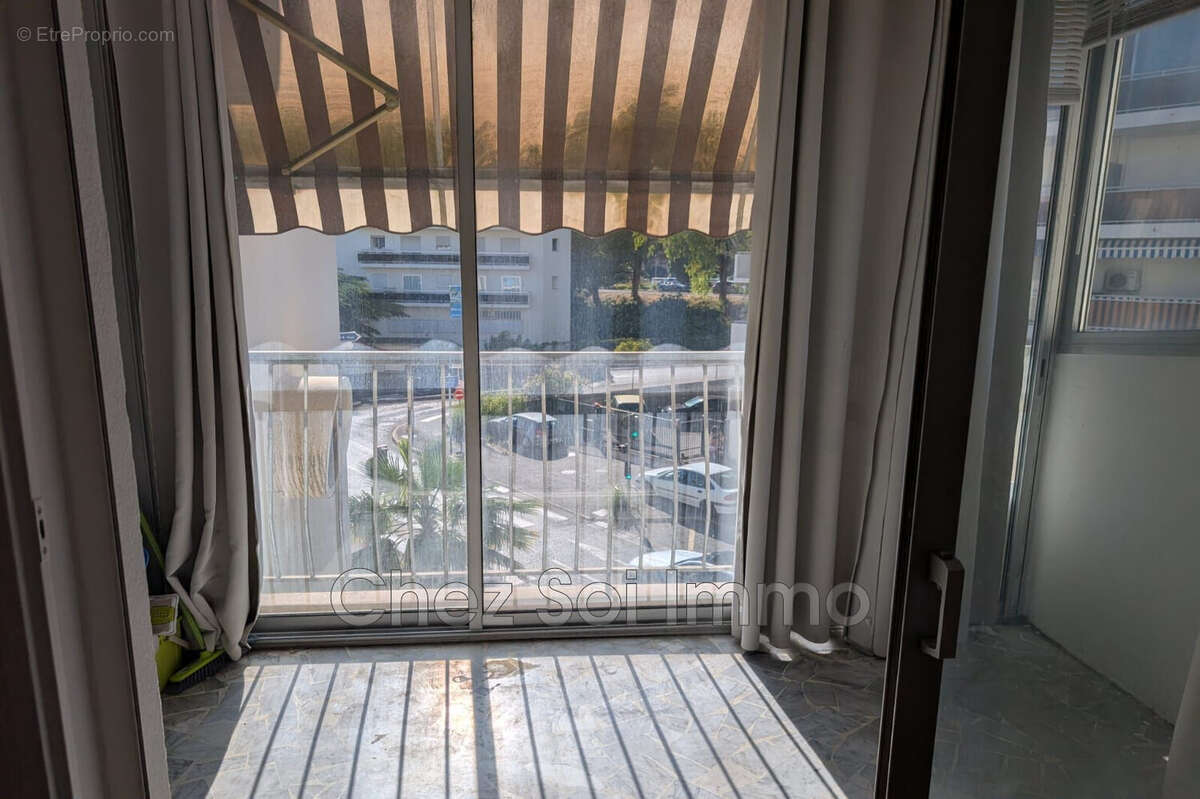 Appartement 54 m² à Saint-Laurent-Du-Var  - photo 6