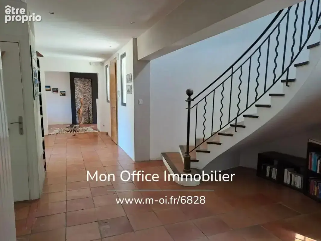 Référence : 6828-VCL - Maison avec 6 chambres dont studio indépendant - Jardin paysager piscine garage - 13 100 AIX - photo 18