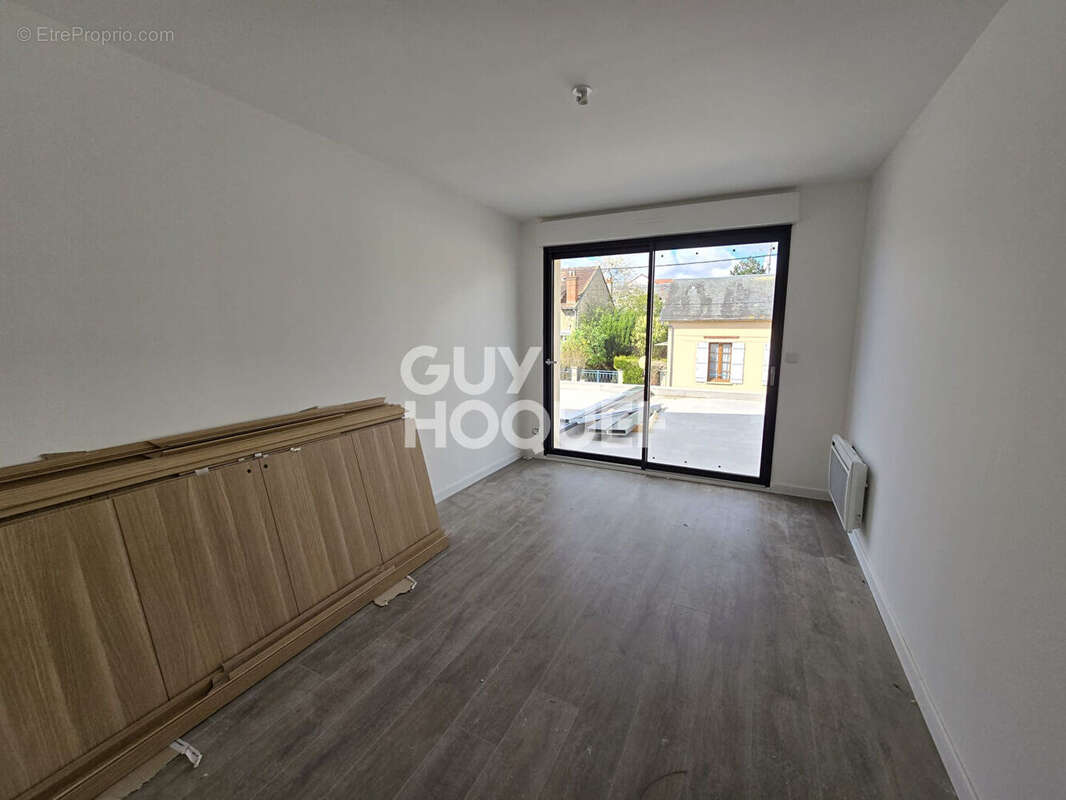 Maison à MILLY-LA-FORET