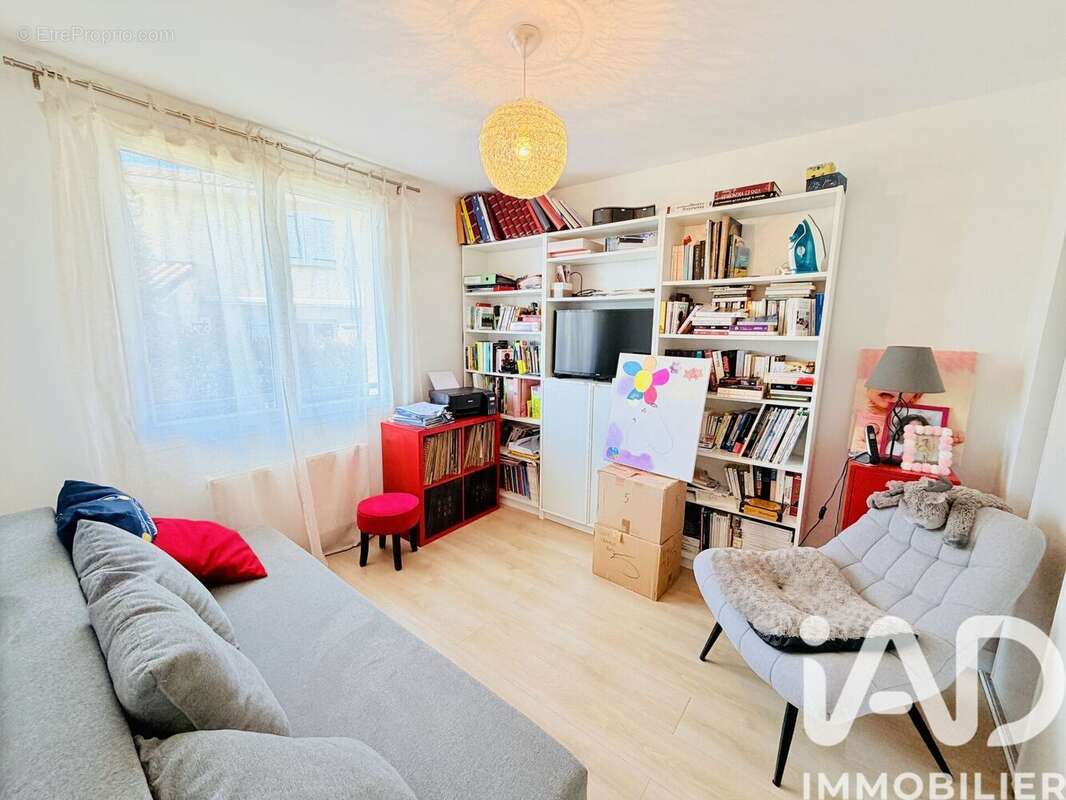 Maison 109 m² à Bouloc  - photo 9