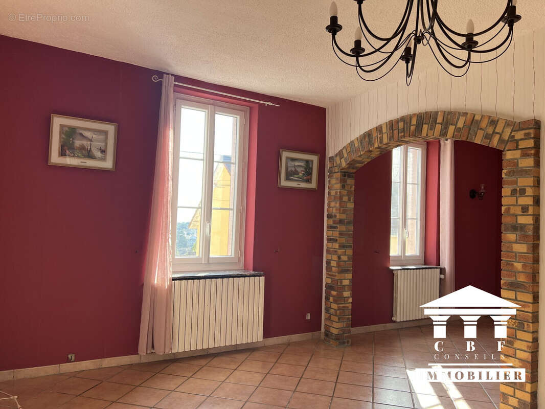 Maison à LE CREUSOT