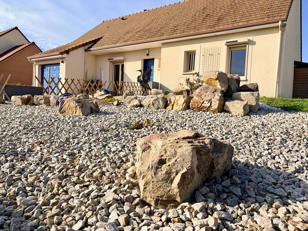 Maison à BEAUMONT-SUR-SARTHE