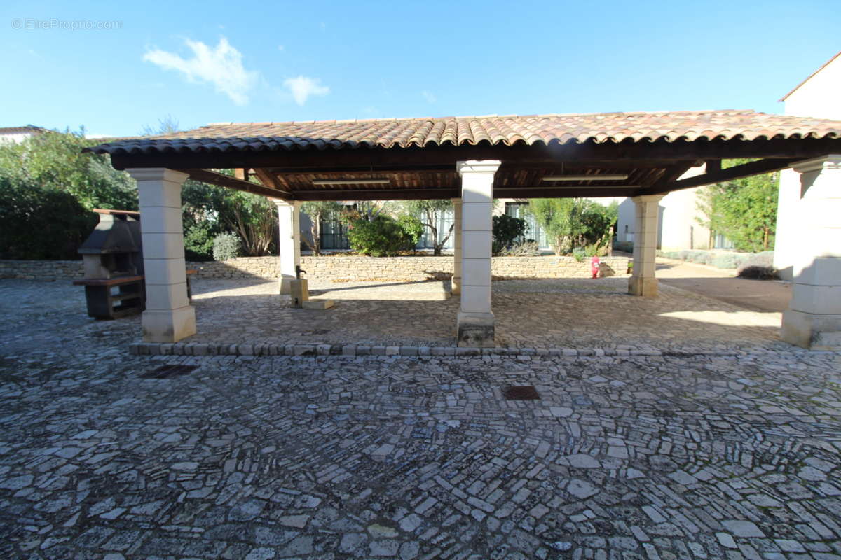 Maison à SAINT-LAURENT-DE-LA-CABRERISSE